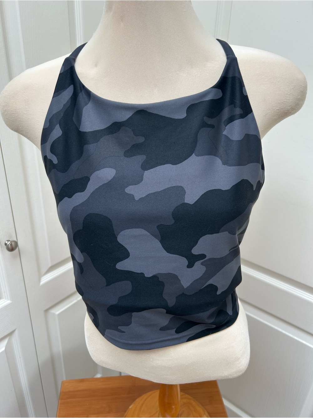 Old Navy Active Black Gray Camouflage PowerSoft Sports Bra